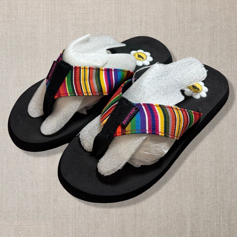Rocket Dog Y2K Spotlight Rainbow Striped Flip Flops Women’s Size 8 New in Box